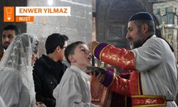 Xirîstîyanê welatî, Roşanê Noelî pîroz kene