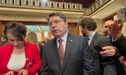 DEM Partî Wezîrê Edeletî dir ameya têhet