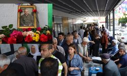 Semedê Sırrı Süreyya Önderî Amed de cayê tazîye ronîyayo