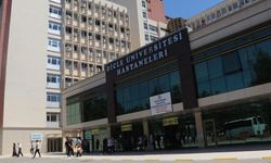 Amed de karkerêk înşaet ra kewt, merd