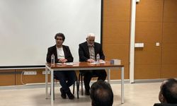 Unîversîteya Çolîgî de nuştişê şîîranê Zazakî ser o panel