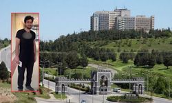 Doktoro Rihayij, Amed de keyeyê xo de merde ame vînayîş