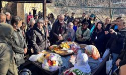 Dêrsim de coşê Gaxanî: Mûmî ameyî tafistiş duayî ameyî wendiş