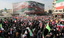 Protestoyanê Îranî de bîlançoya girane: 700 kesî merdî