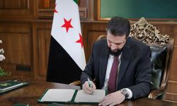 Ahmed Şerî îmza kerd: Zaf heqê Kurdan ameyê dayîş