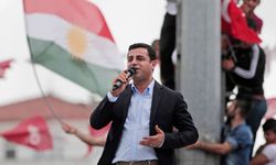 Namzedê Serekkomarî yê Kurdan Demîrtaş o