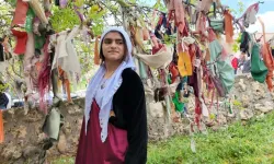 Kurdanê Êzidîyan, Roşanê Çarçemeyê Sûrî pîroz kerd