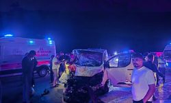 ÇOLÎG: Mînîbus da estorî ro: Kesêk merd