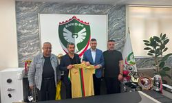 Amedspor û Duhokspor do maçê dostîye kay bikerê