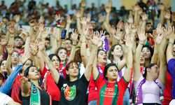 Amedsporî emşo Kocaelî reyde kay keno: Pêro bilêtî qedîyayî
