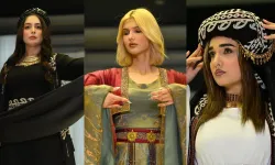 Dîzaynera Kurd Lana Sara ra defîleya cilanê Kurdan