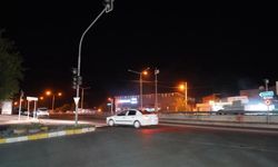 Amed de otomobîl da tutêk ro: Gedeyo 8 serre merd