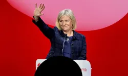 Swêd de wezîfeyê awankerdişê hukumetî reyna dîya Sosyal Demokratan
