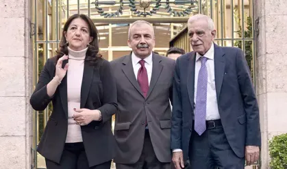 Heyetê DEM Partî semedê şîyayîşê Îmralî muracat kerd: Heta nika se bi?