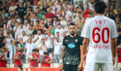 TFFyî seba sloganê Kurdkî Amedsporî rê ceza birna