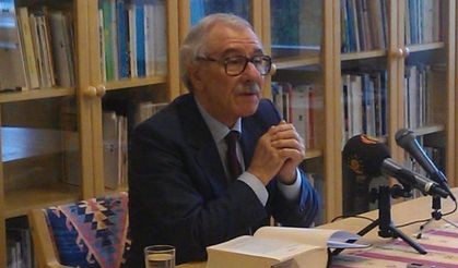 Mehmed Emîn Bozarslan kam o?