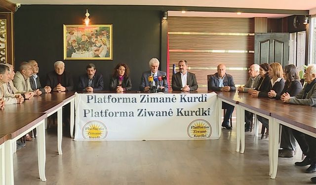 Platformê Ziwanê Kurdkî ra vengdayîş; Ziwanê Kurdkî Biweçînêne!