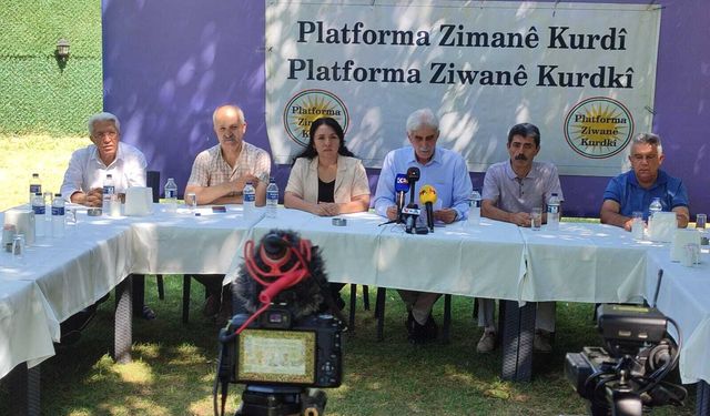 Platformê Ziwanê Kurdkî wazeno wa bi Kurdkî perwerde bêro dayîş