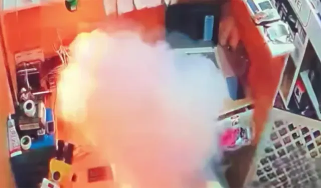 Çolîg de bataryaya telefonî seY bombe teqa!