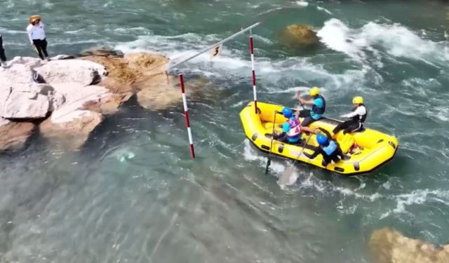 Dêrsim de kelecanê Şampîyonîya Raftîngî