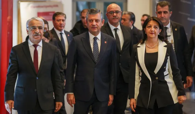 Ozgur Ozel: Vateyê ke Leyla Zana rê amey vatiş nênê qebûlkerdiş