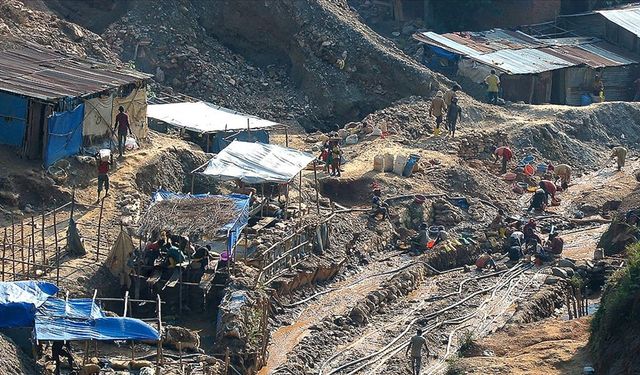 Felaketê madenî: Tewr tay 226 karkerî merdî