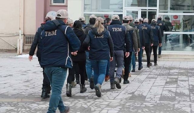 Newrozê Amedî: 18 kesî ameyî tepiştiş