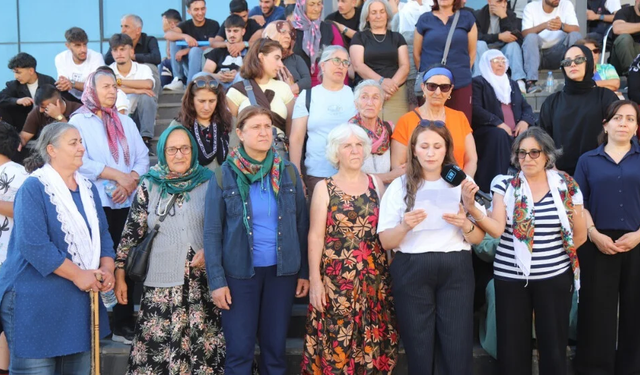 Meclîsê Cinîyan ê Perî: Ma do vera talanê xoza bêveng menanê