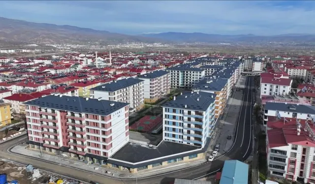 Şima nameyanê ca û şaristanan bi Zazakî zanê?
