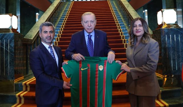 Serekkomar Erdoğanî heyetê Amedsporî qebul kerd