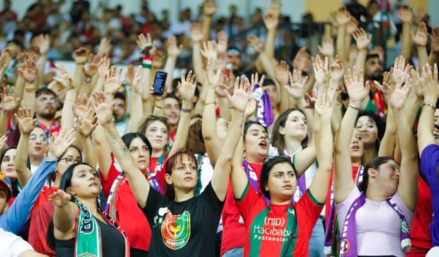 Amedsporî emşo Kocaelî reyde kay keno: Pêro bilêtî qedîyayî