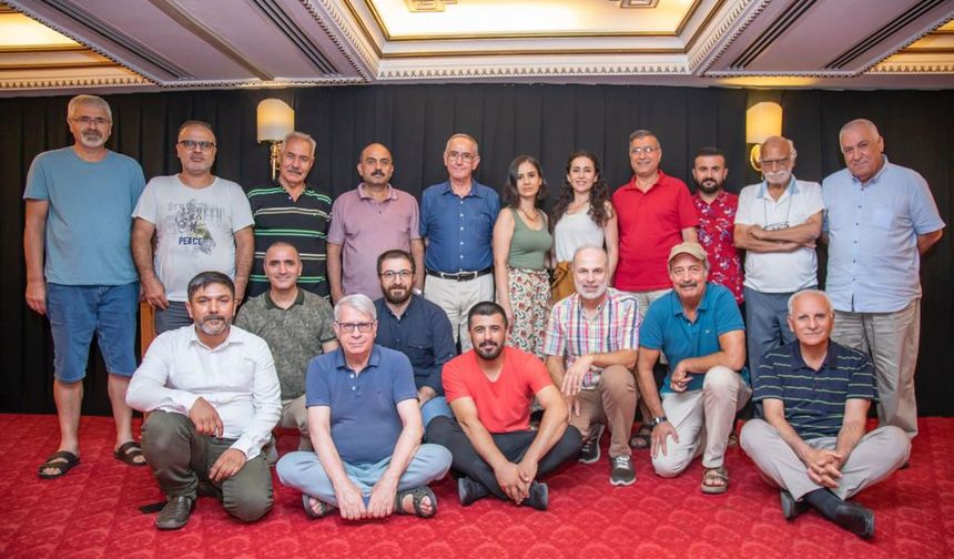 Kombîyayîşê Grûba Xebate ya Vateyî yo 37. Dîyarbekir de dest pêkerd