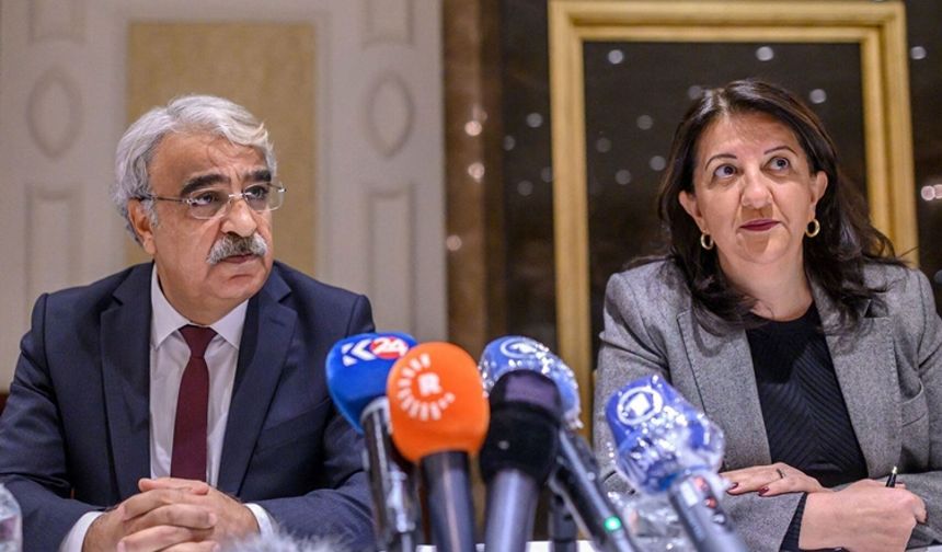 Endamê Heyetê Îmralîyî yo newe Mîthat Sancar o