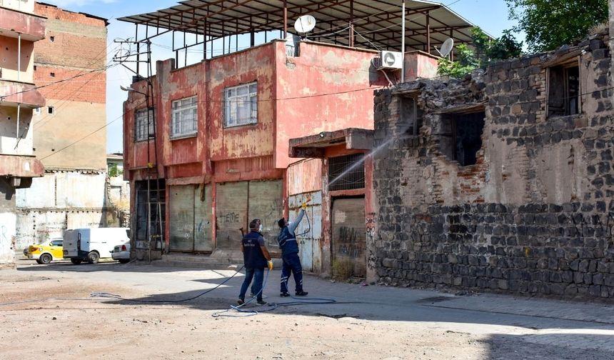 Xirbeyê Dîyarbekirî yene dermankerdiş