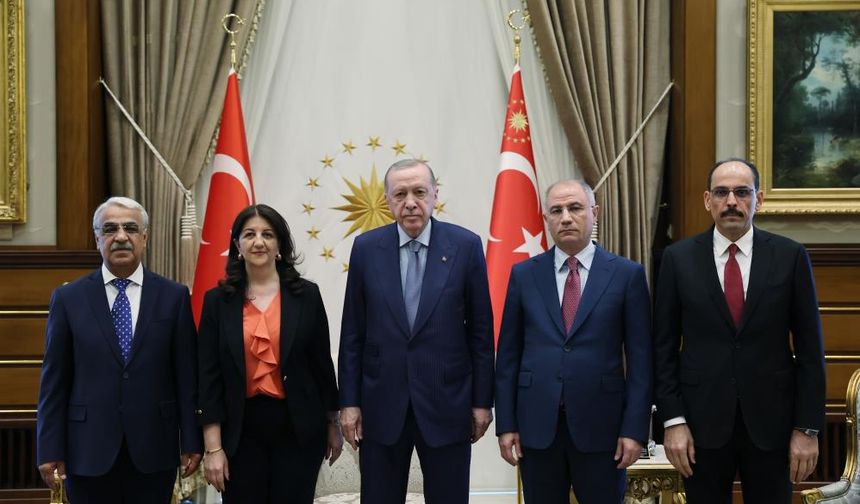 Pêvînayîşê Heteyê Îmralî û erdoganî qedîya