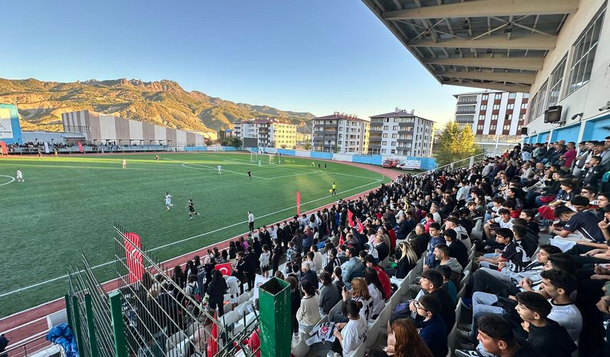 Beşiktaş û Dêrsimspor maçê dostanî de ameyî têhet