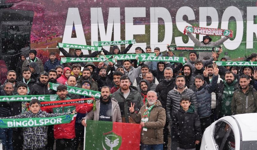 Zazayan Çolîg de heskerdişê xo mojna Amedspor