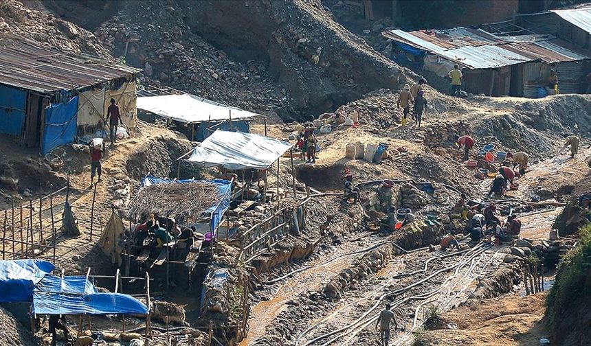 Felaketê madenî: Tewr tay 226 karkerî merdî