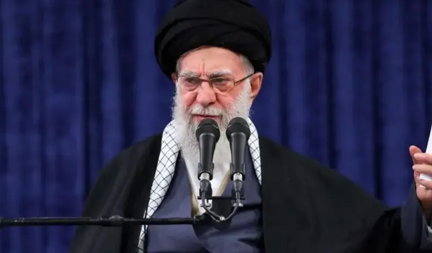 Reuters: Xameney ame kiştiş, cenazeya ey amey vînayîş