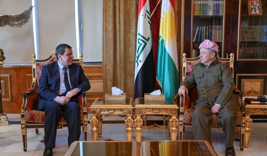 Mesûd Barzanî û Mazlum Ebdî kom bîy: Ganî heqê Kurdan qanûnê de ca bigîrê