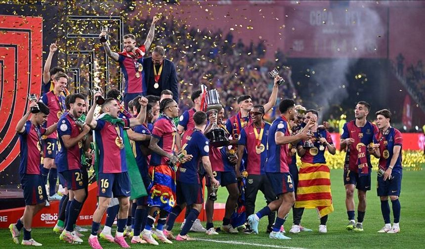 Barcelona zî La Liga de bîyo şampîyon