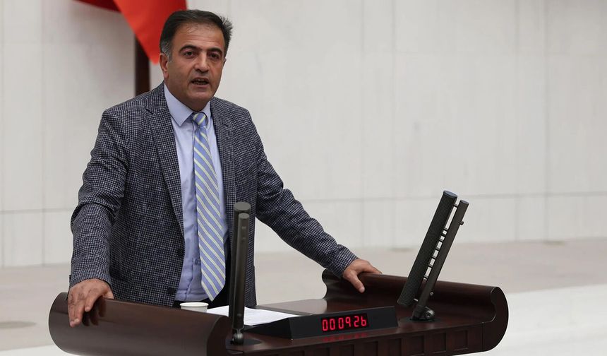 Camîyan de Kurdî yesax bî: Parlementerê Amedî mesela berd meclis