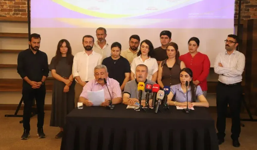 Belgeya netîceyî ya Konferansê Ziwanê Kurdî