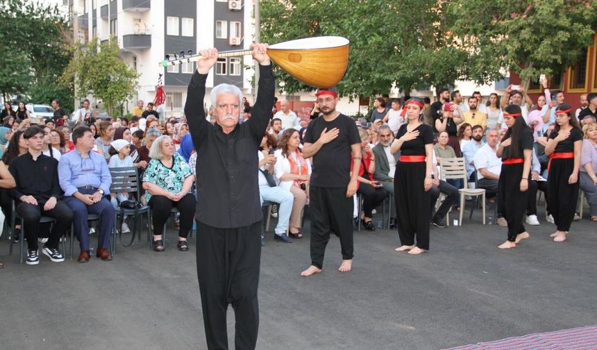 Amed de loqmeyê aşûre ame parekerdiş