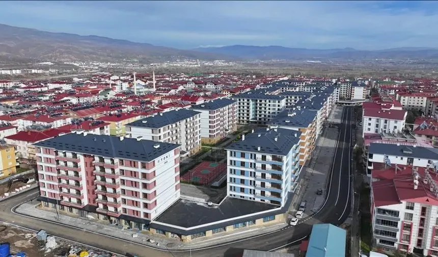 Şima nameyanê ca û şaristanan bi Zazakî zanê?