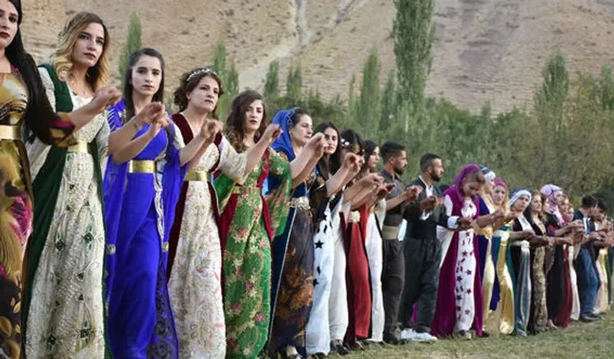 Amed de Festîvala Govende dest pê kena