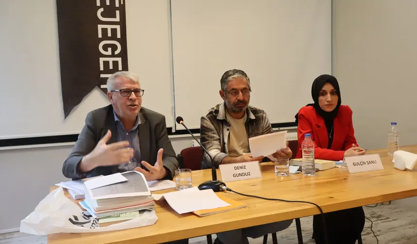 M. Malmîsanijî derheqê romanê verênî yê Zazakî de çi vat?