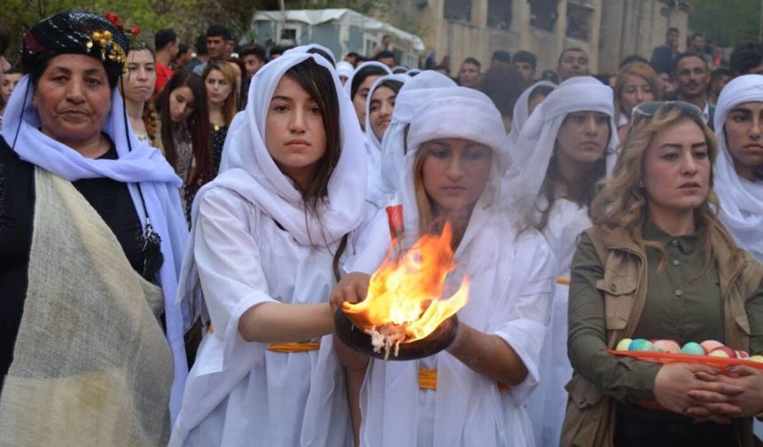 Roşanê Kurdanê Êzîdîyan bimbarek bo