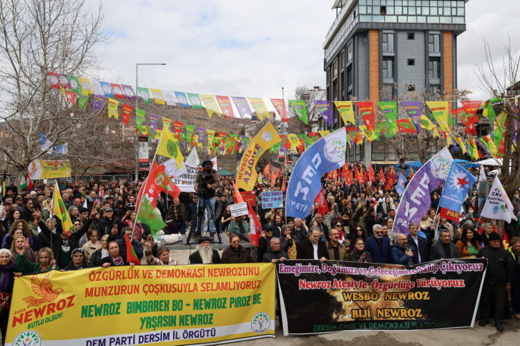 Drsm 17 06 26 Dersim Newroz Kutlamasi11 750X500
