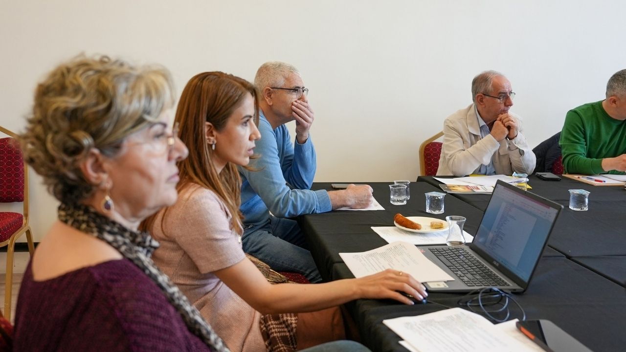 Grûba Xebate Ya Vateyî